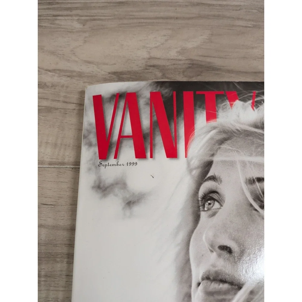 Vintage 1999 Vanity Fair, September 1999, Carolyn Bessette Kennedy, JFK Jr. Mem
